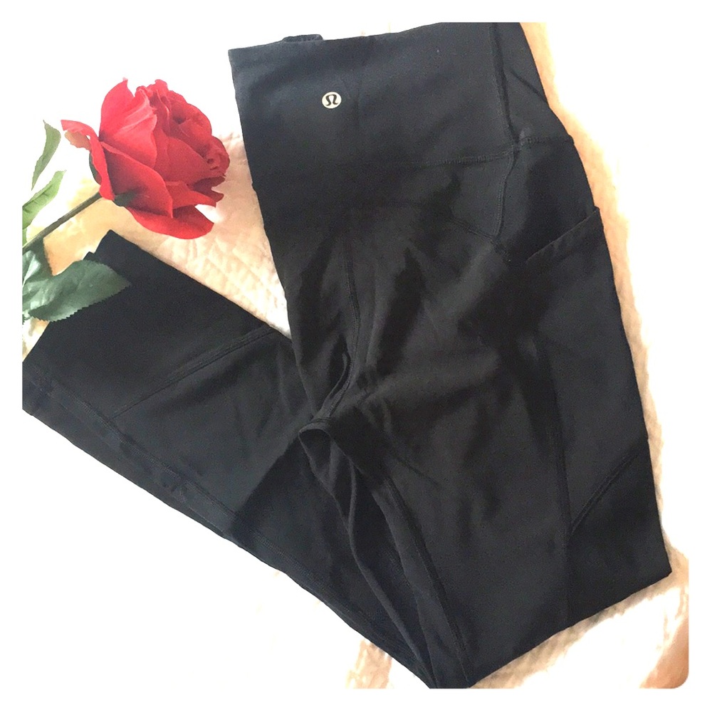 LuluLemon Black Capri Leggings Sz: S mid-calf